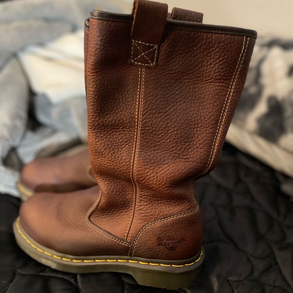 Dr. Martens Chestnut Leather Boots